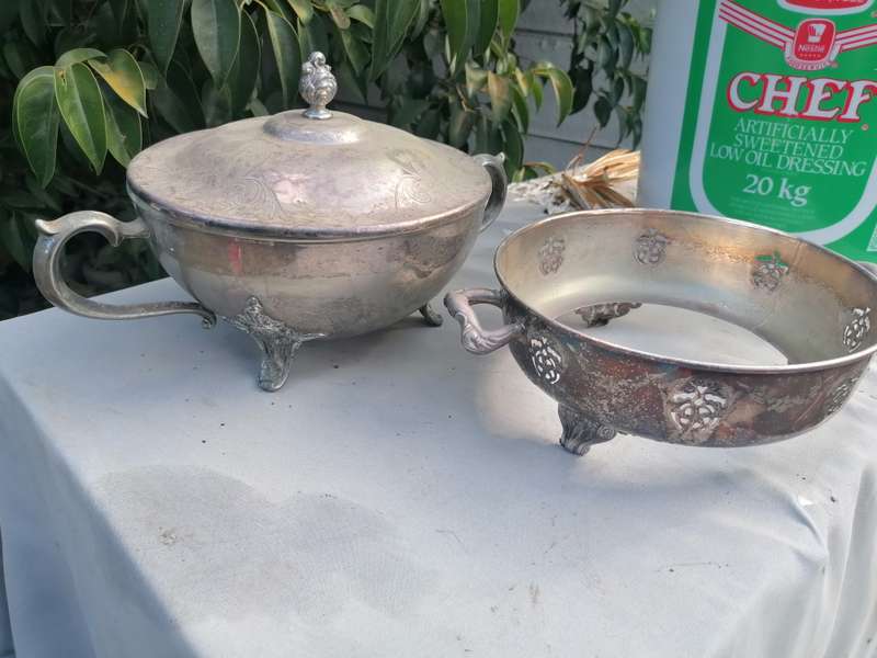 vintage Towle silver-plated soup bowl or tureen with a lid