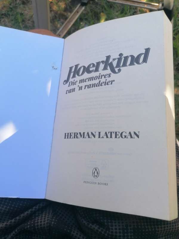 Hoerkind: Die memories van n randeier /Lategan, Herman