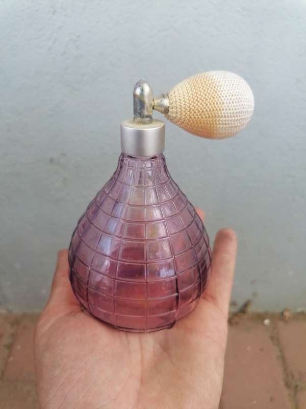 Amethyst Glass Perfume Bottle Atomizer