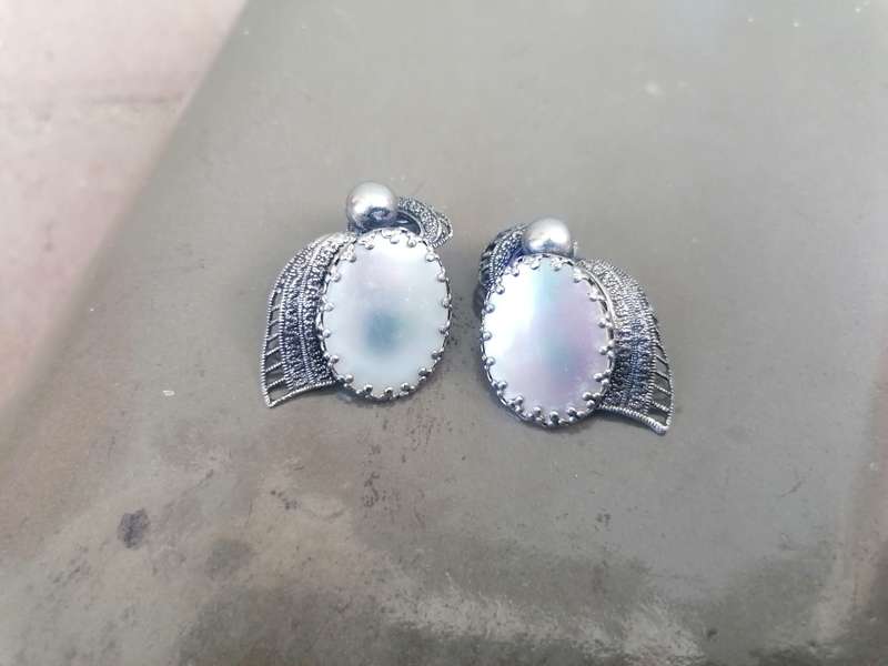 Vintage mother of pearl earrings