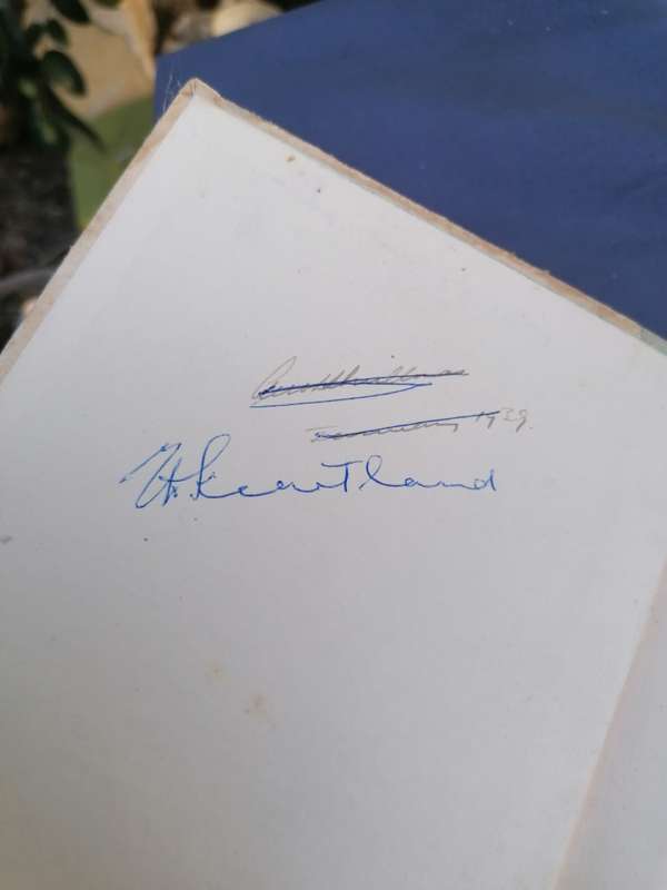 PATRICK M. SYNGE  MOUNTAINS OF THE MOON  AN EXPEDITION TO THE EQUATORIAL MOUNTAINS OF AFRICA