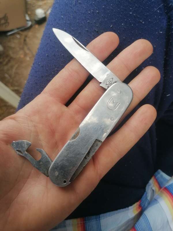 Military knife as per picture
