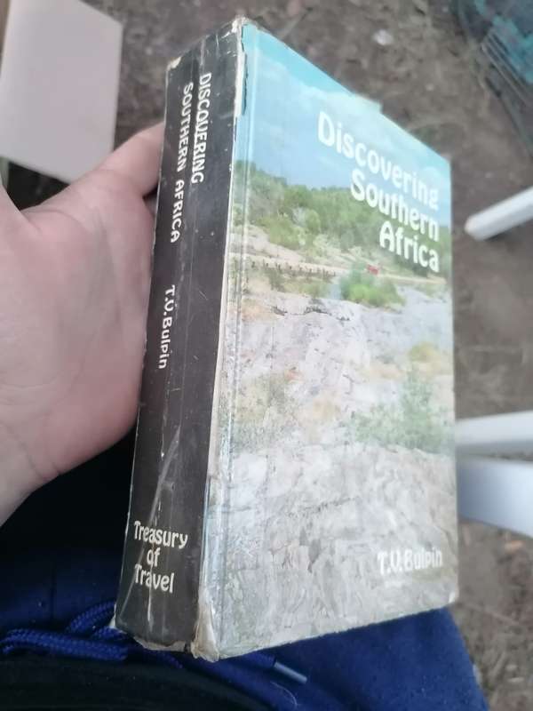 Discovering Southern Africa Book by T. V. Bulpin signed copy