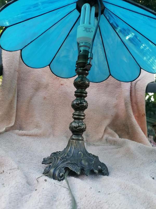 Tiffany Style Table Lamp Stained Glass