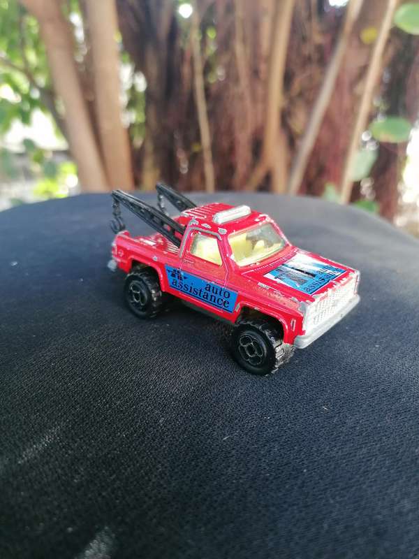Majorette Chevrolet Two Truck Wrecker: Auto Assistance 1/62