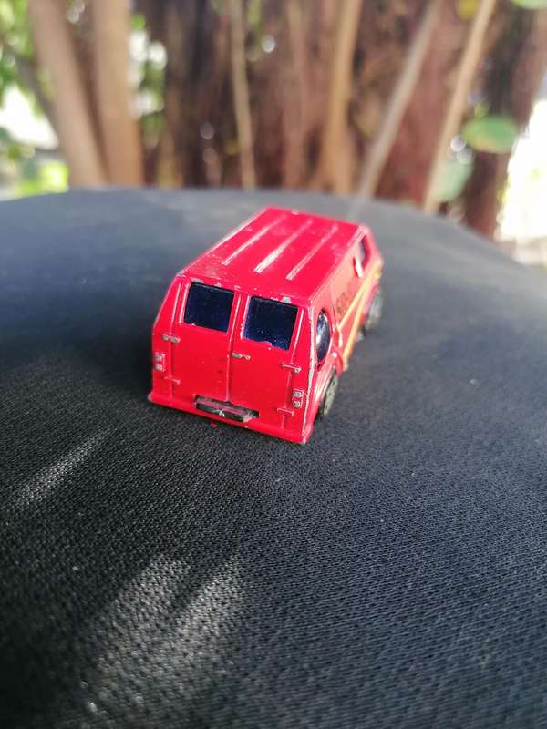 Vintage made in Hong Kong BEDFORD CF R VAN 1/60