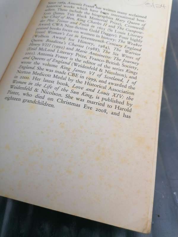 The weaker vessel Book by Antonia Fraser