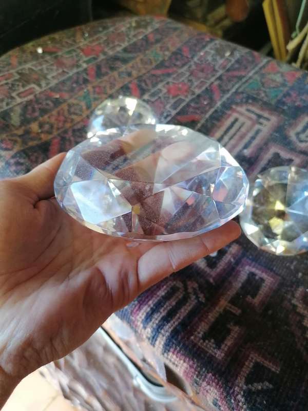 Crystal decor pieces. Price for the lot