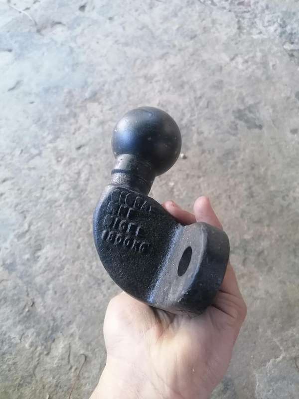 global mnf Nigel 1800kg tow bar