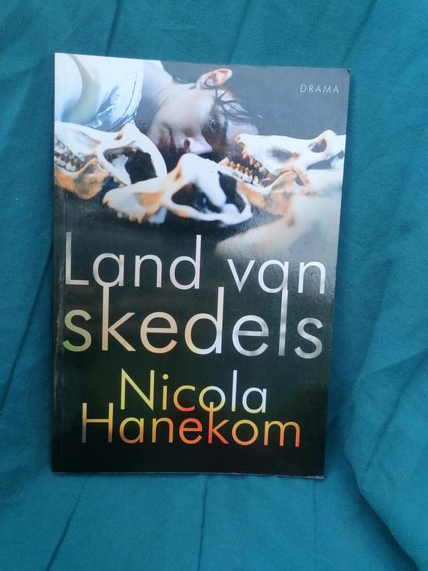 Land van skedels  Nicola Hanekom