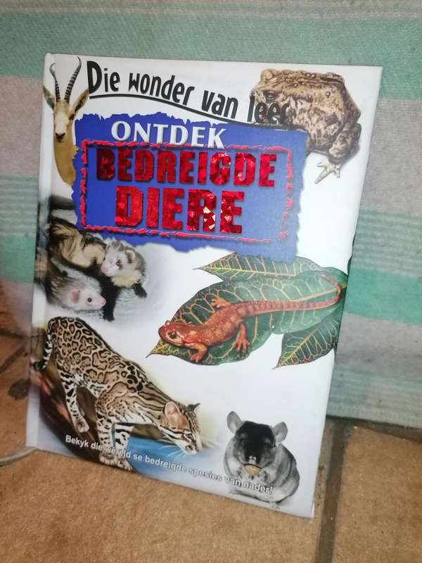 Die Wonder Van Leer: Bedreigde Diere (Afrikaans, Hardcover