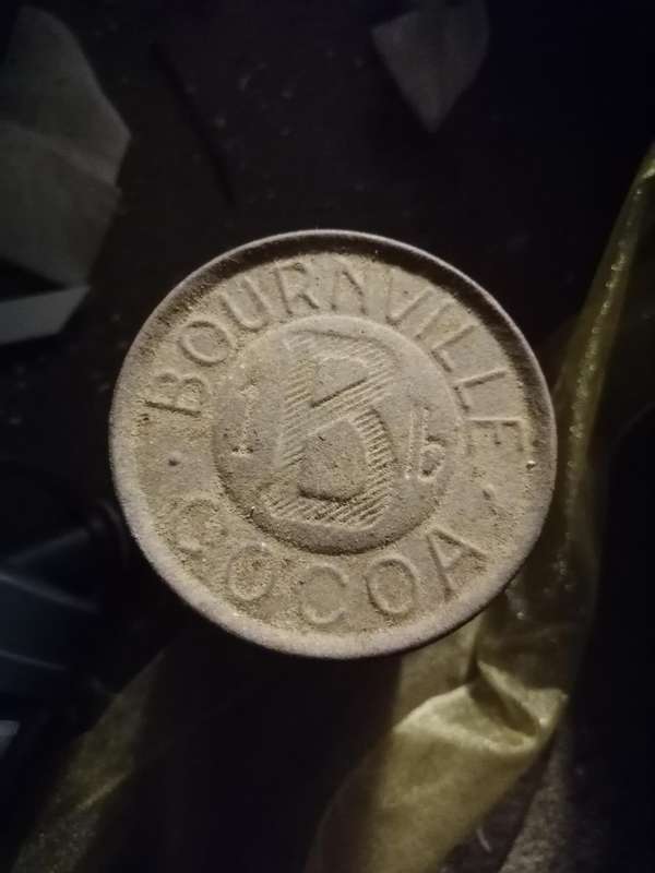 Antique Bournville cocoa tin 1lb