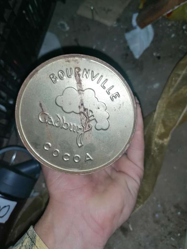 Antique Bournville cocoa tin 1lb