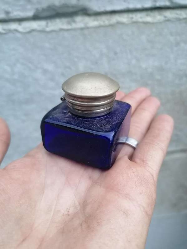 Antique COBALT BLUE GLASS INKWELL writing box ink well