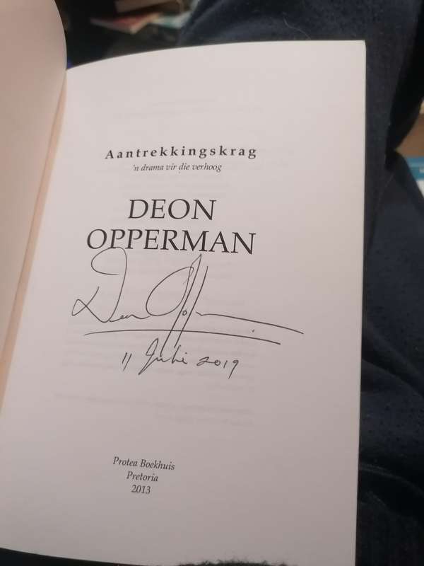 Aantrekkingskrag - 'n Drama vir die Verhoog Geteken deur Deon opperman