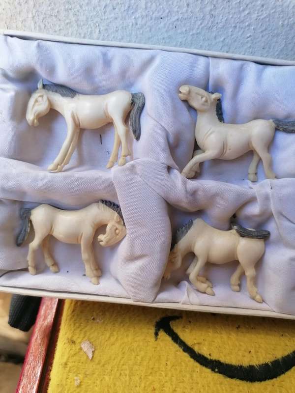Early 1900s Set of 8 Carved Ivory Horses of Mu Wang