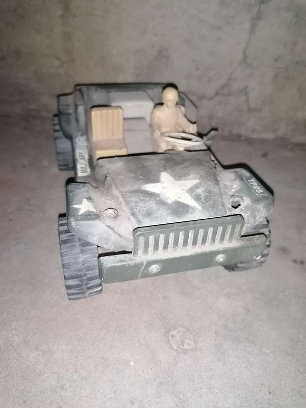 VINTAGE TIN & PLASTIC TOY WIND-UP TRUCK, DURHAM JAPAN. ARMY / MILITARY Sadly not working
