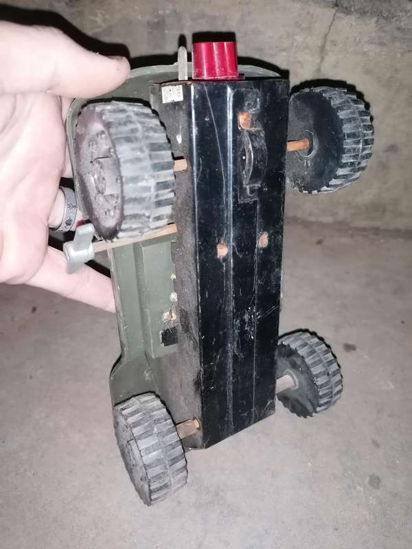 VINTAGE TIN & PLASTIC TOY WIND-UP TRUCK, DURHAM JAPAN. ARMY / MILITARY Sadly not working