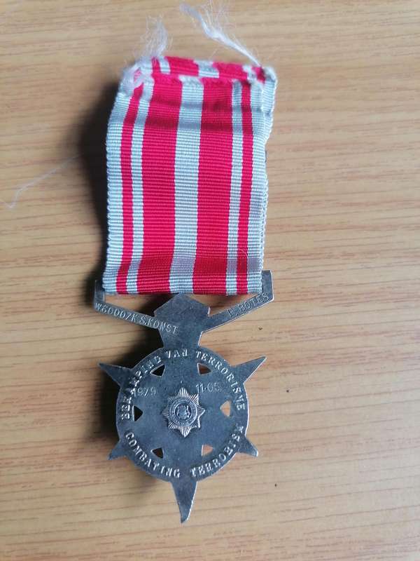 S.A.P Medal for Combating Terrorism with Bar konst P. Botes