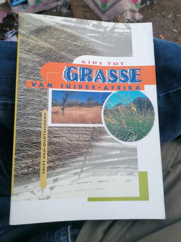 Guide to Grasses of South Africa - van Oudtshoorn, F.