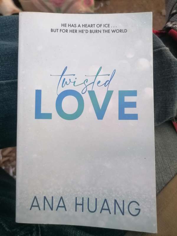 Twisted Love Ana Huang book
