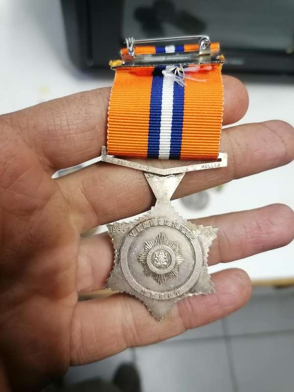 Group medals issued to NJ MULLER
