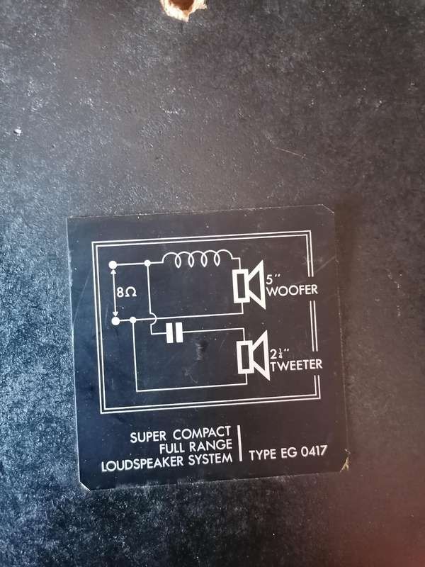 Working condition vintage music speekers