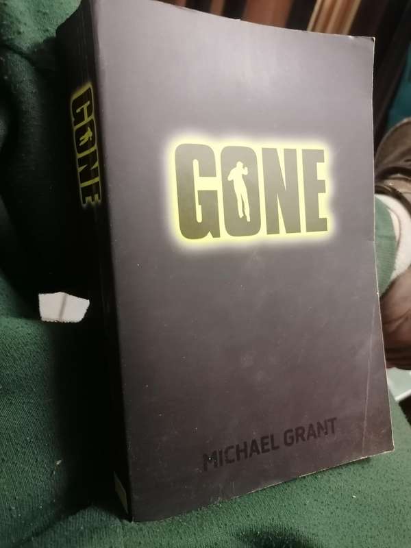Gone  Michael Grant book