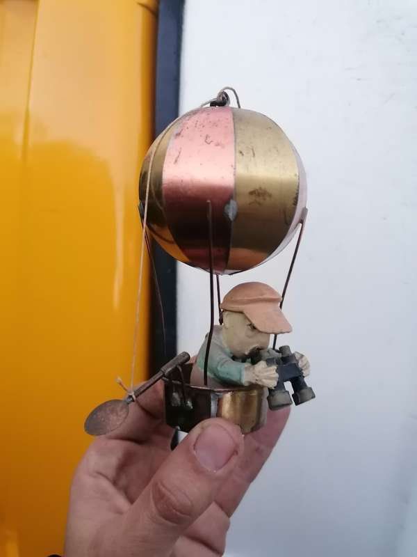 Wupper Airlines metal vintage air balloon