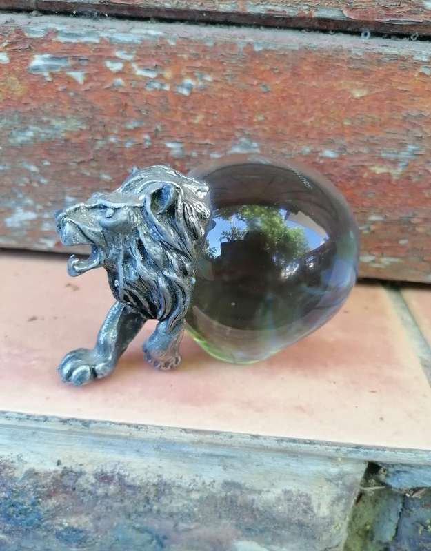 Large lion Glass Ball Paperweight Ngwenya