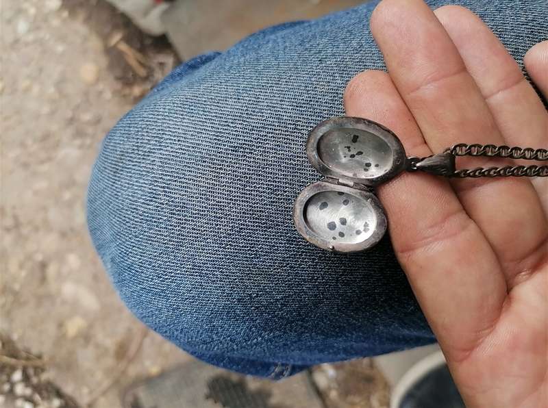 Vintage 925 silver necklace with locket
