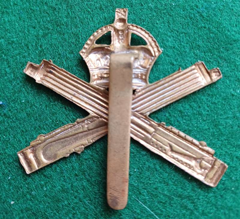 British Army, Machine Gun Corps brass cap badge