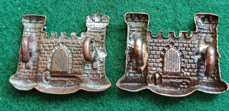 British Army, The Suffolk Regt, Brass collars pair