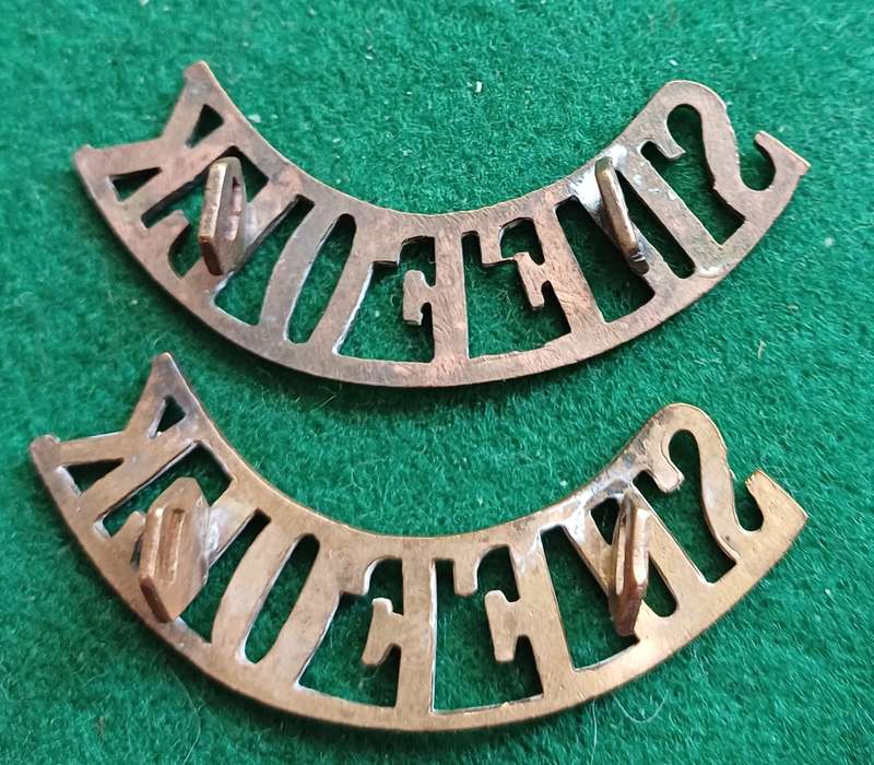 British Army, Suffolk Regt, brass titles  pair