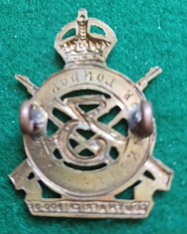 British Army, 3rd County of London (Sharpshooters,) Regt brass cap badge, lugs