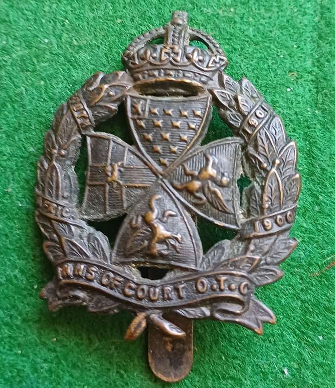 British Army, Inns of Court, (Devil's Own,) OTC blackened Officer's cap badge