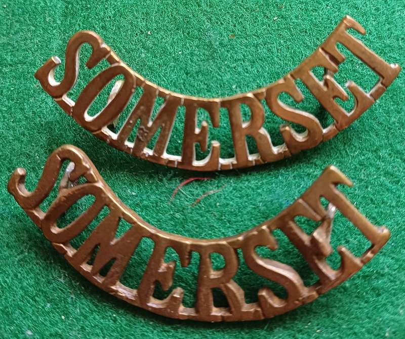 British Army, Prince Albert's own Somerset Light Infantry brass titles pair