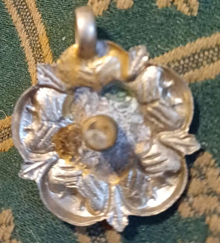 Chin Strap Rosette for Home Service Pith Helmet Chain