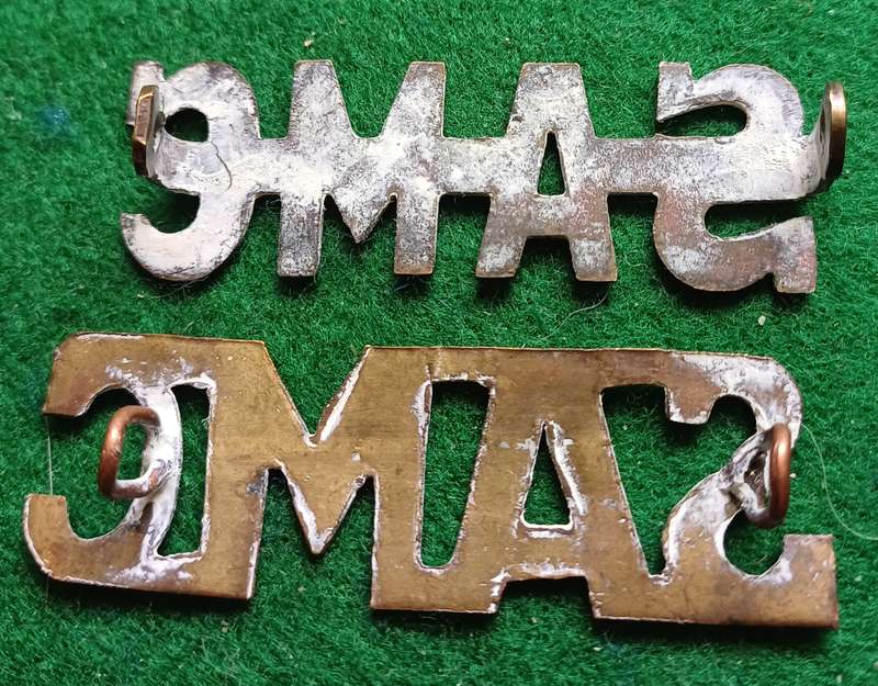 SA UDF WWI SA Medical Corps brass titles x 2