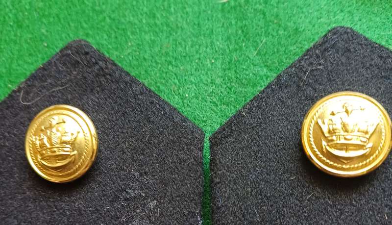 Merchant Navy Junior Engineer Officer (purple insert,) shoulder boards with buttons