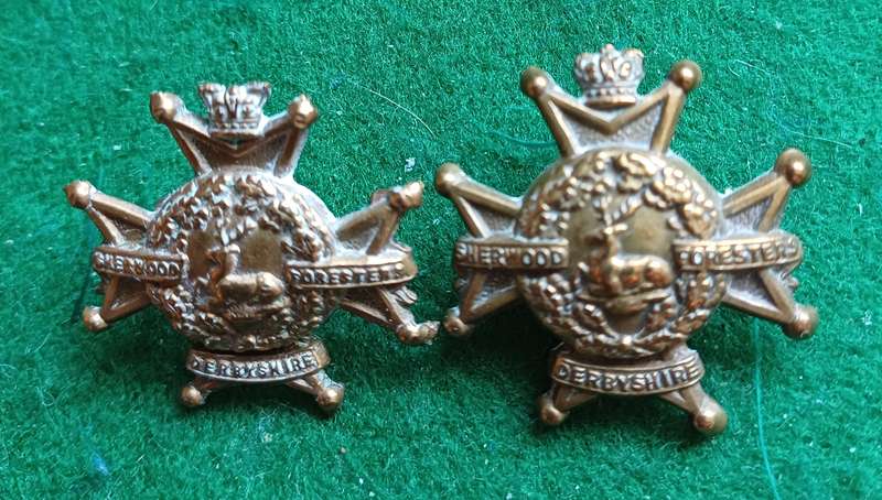 British Army, Derbyshire Regt, (Sherwood Foresters,) QVC collars x 2