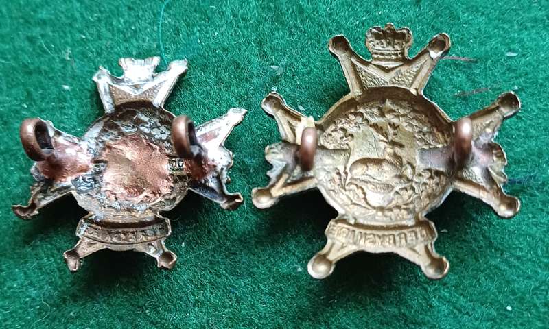 British Army, Derbyshire Regt, (Sherwood Foresters,) QVC collars x 2