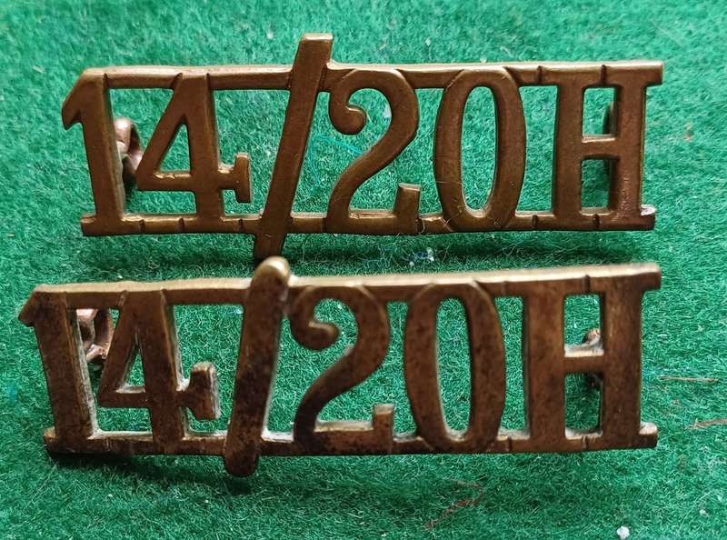 British Army, 14th/20th Hussars brass titles pair
