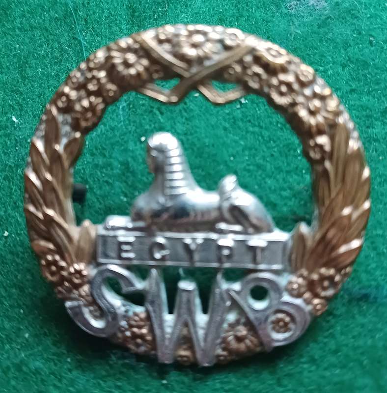 British Army, South Wales Borderers BiM cap badge, pos HPC, lugs