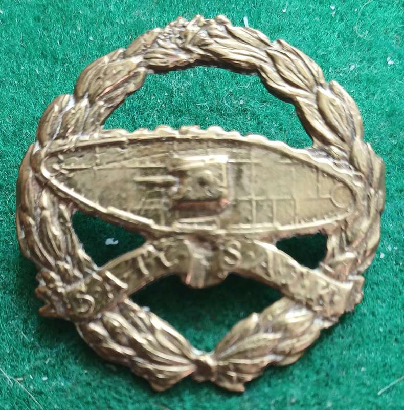SA UDF SA Tank Corps WWII brass beret badge, O1474, worn 1940 - 41
