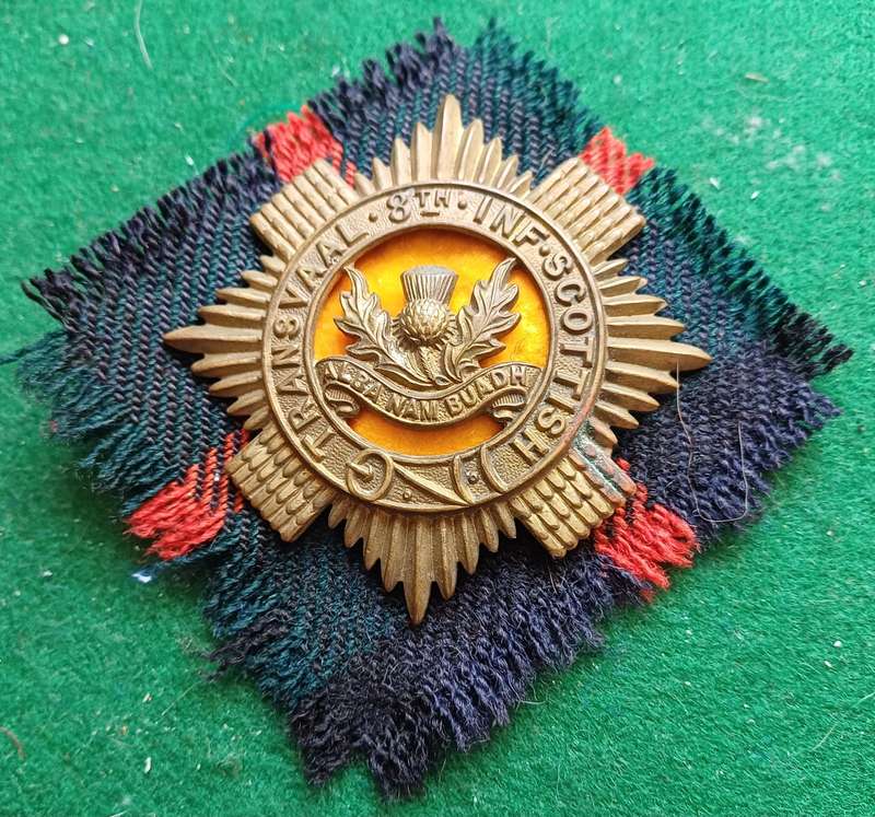 SA Transvaal Scottish 1st Bn brass  Balmoral badge with Atholl tartan backing