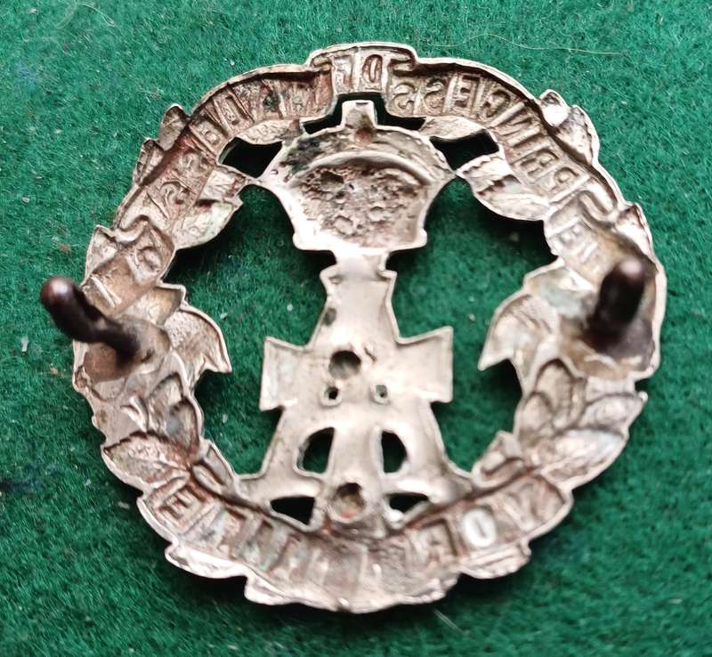 British Army, Alexandra, Princess of Wales, Own Yorkshire Regt, Green Howards, Victorian cap badge