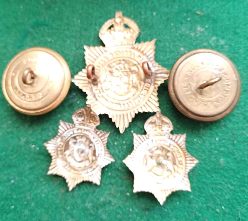 SA  set of KC SAP badges, cap, collars pair and 2 buttons