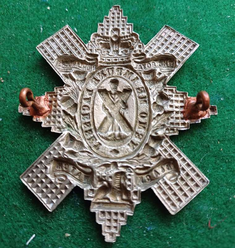 British Army, Royal Highlanders, Black Watch QVC WM headdress badge