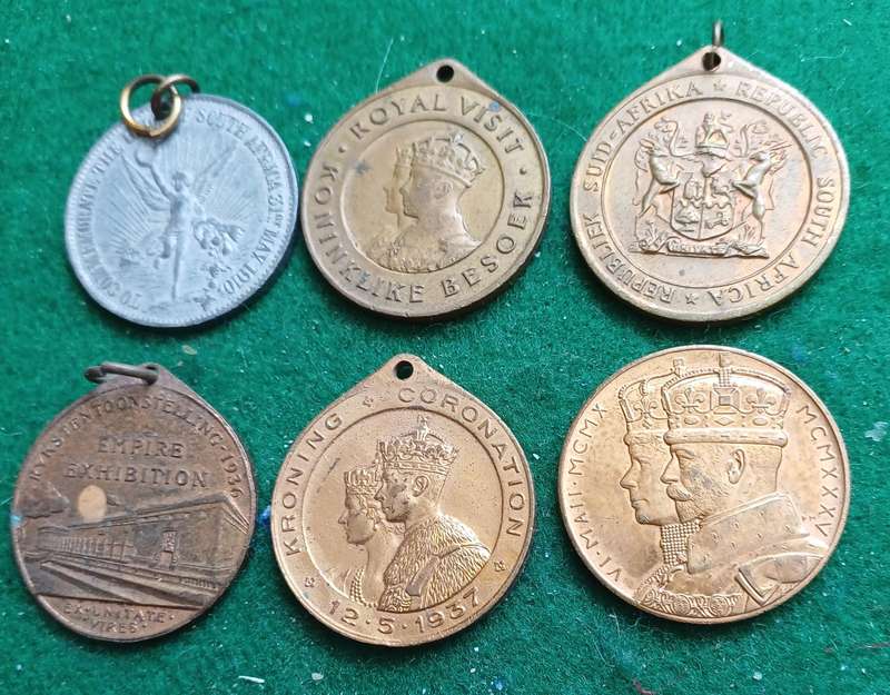 SA selection of 6 commemorative medals, No 2